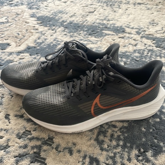 Nike zoom steel and copper size 10 - Picture 2 of 6